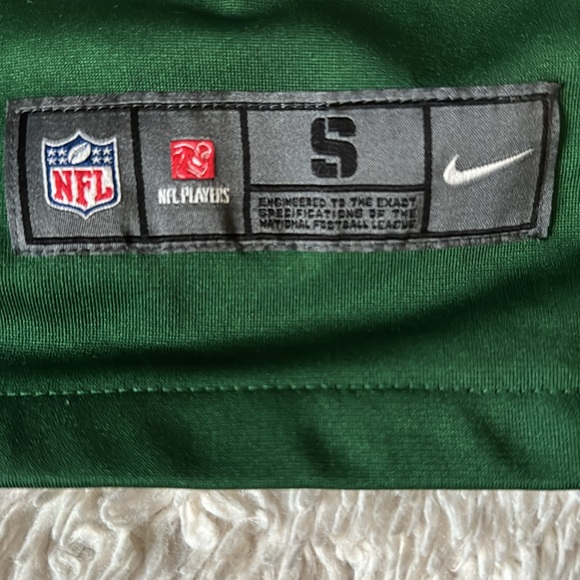 Youth New York Jets Sam Darnold Nike Gotham Green Game Jersey size S(8) - Picture 6 of 6